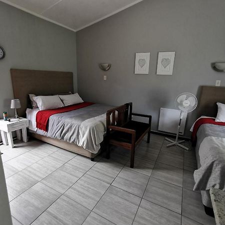 Stew S Room Polokwane Bagian luar foto